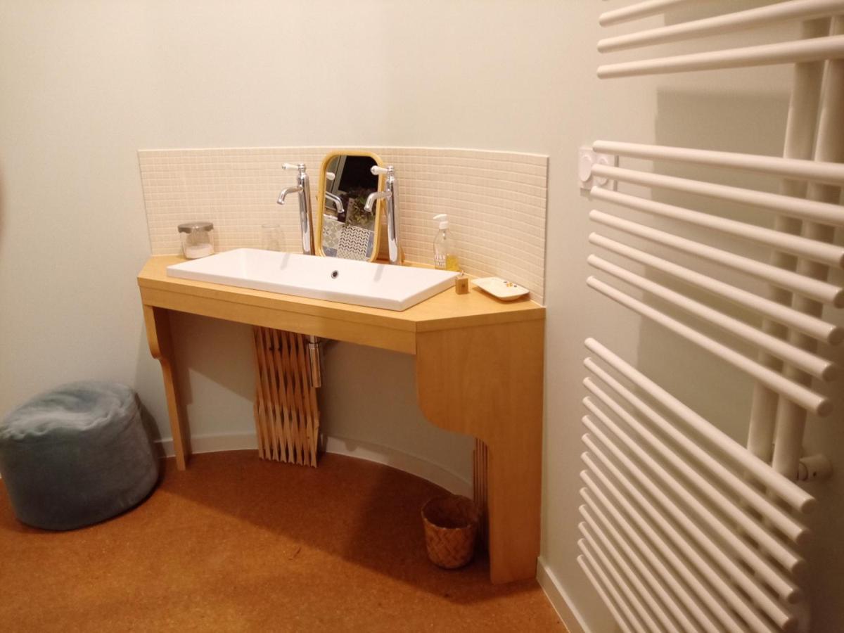 A La Mainguere, Chambres D'Hotes Brece  エクステリア 写真